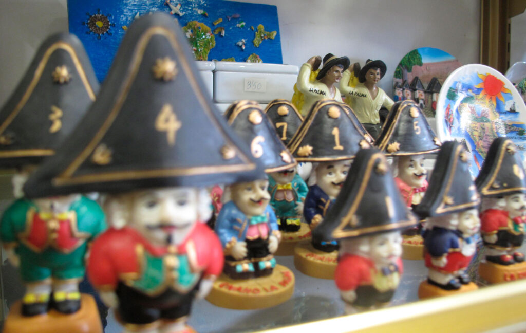 Figuras decorativas de los Enanos de La Palma