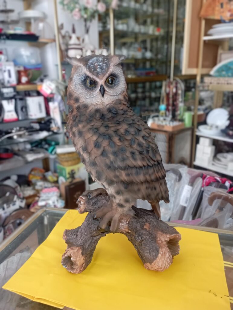 Figuras decorativas en casa aurora